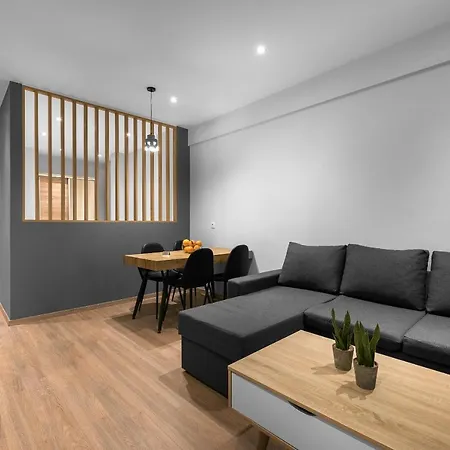 Noema, Nilie Hospitality Mgmt アパート