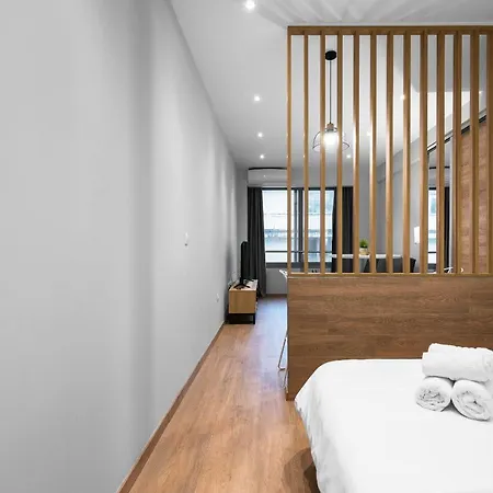 Noema, Nilie Hospitality Mgmt * Tesalónica